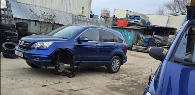 Oxbys tyre fitting