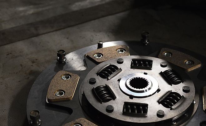 Workshop preparation for clutch and flywheel repair